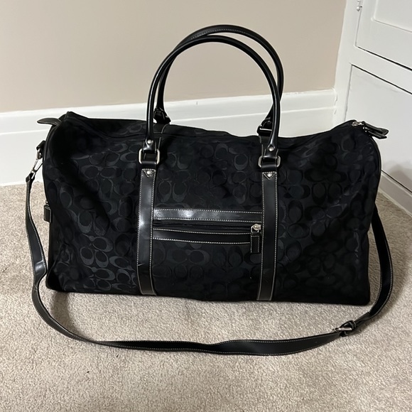 COACH BLACK TRAVEL DUFFEL BAG - Picture 10 of 16